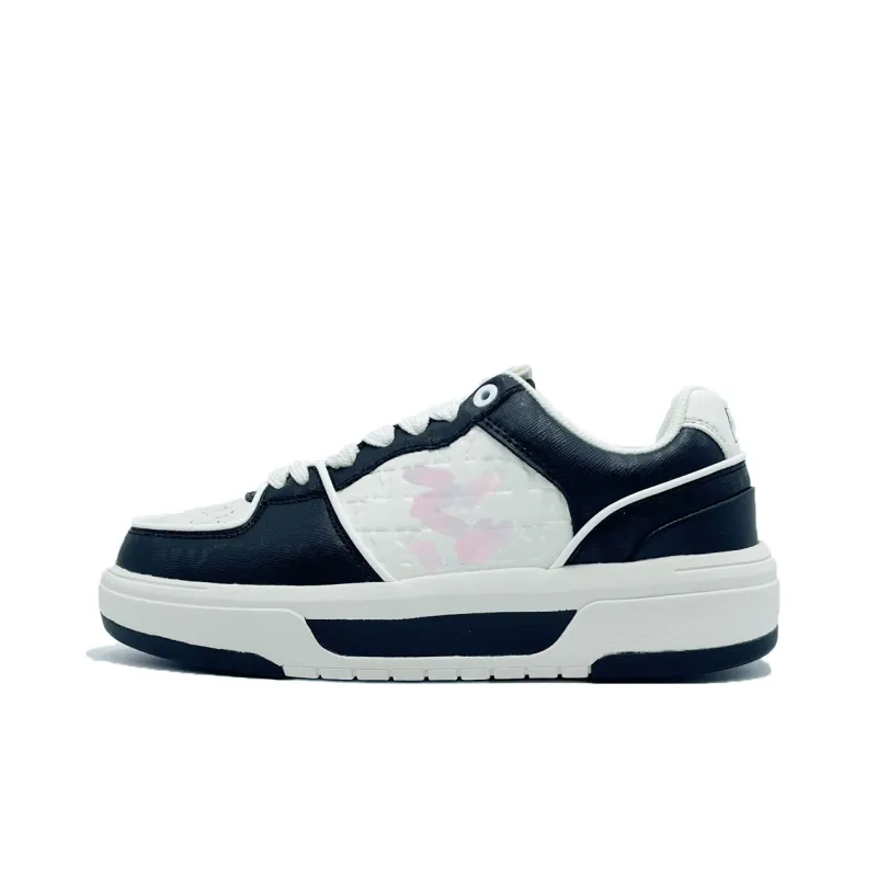 PAIN OR PLEASURE Skateboard Shoes Unisex Dark Blue White-0