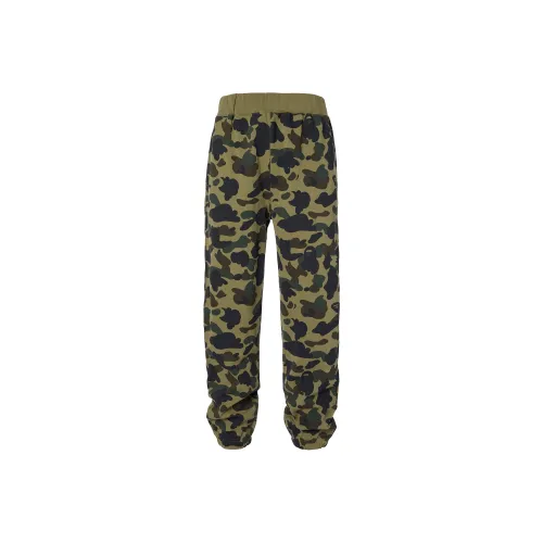 A BATHING APE 1st Camo Sweatpants