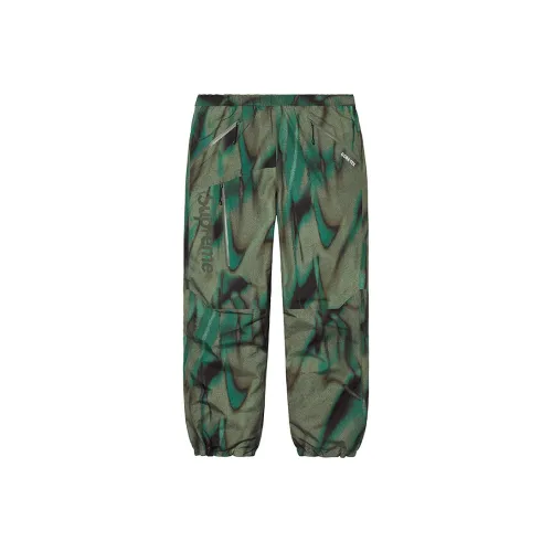 Supreme GORE TEX Paclite Pant