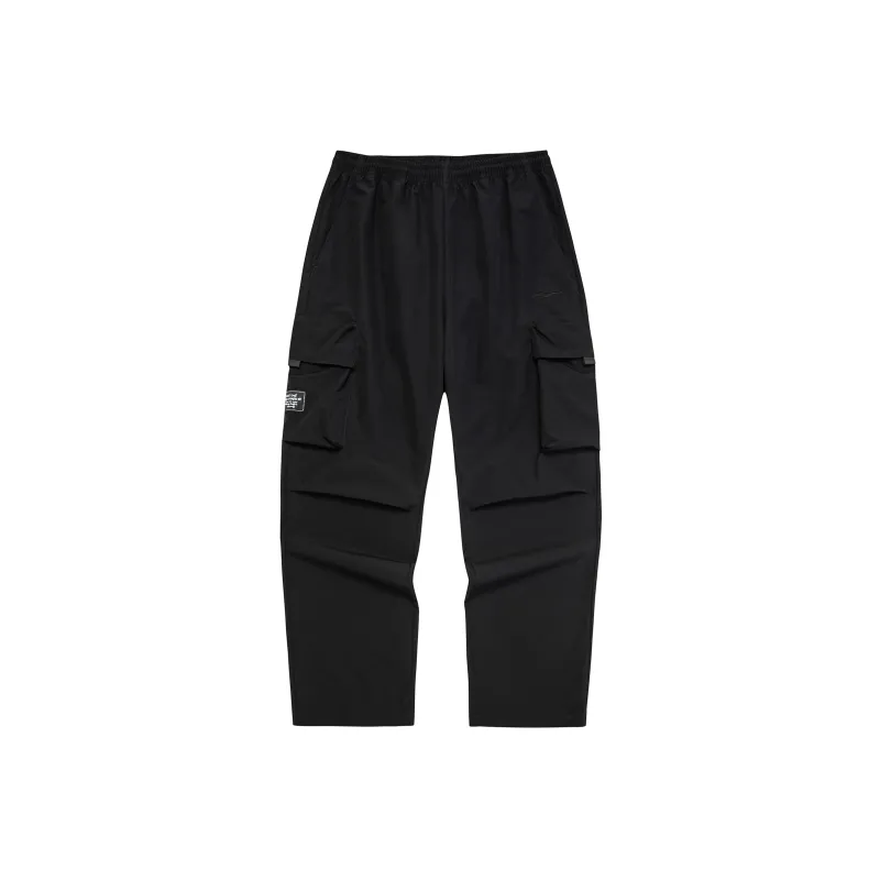 Erke Cargo Pants Men Jet Black-0
