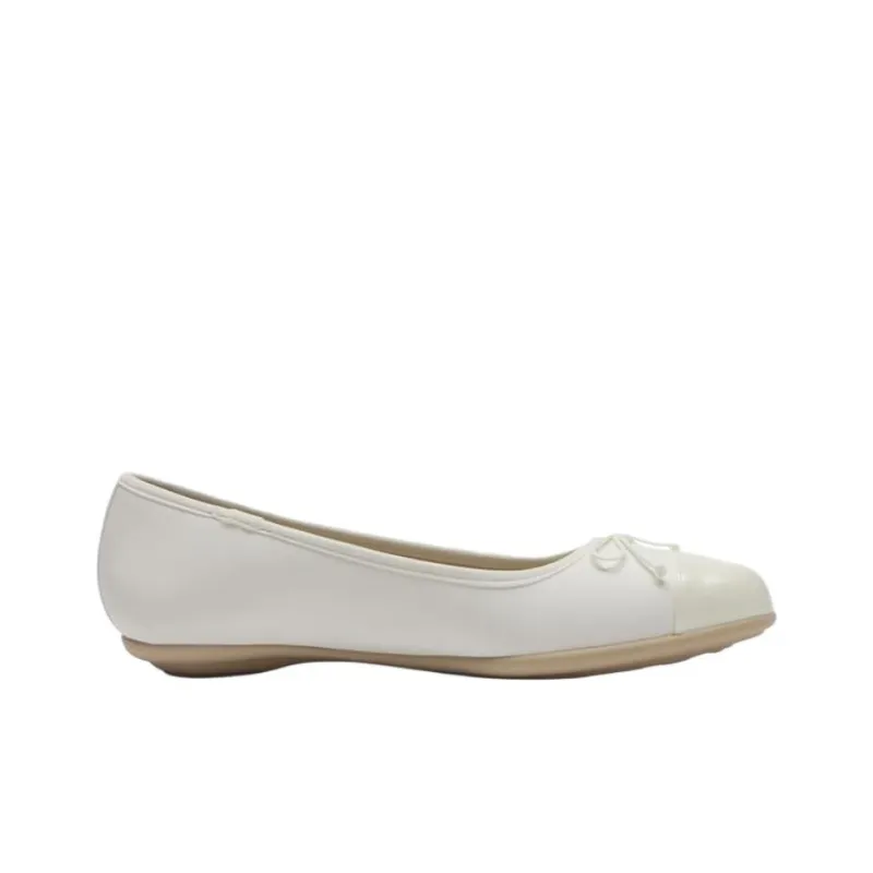 PUMA Women's Casual Shoes Women's White-1