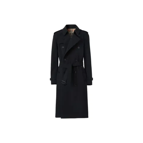Burberry Kensington Heritage Trench Coat
