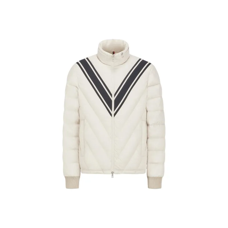 Moncler Barrot Short Down Jacket-0