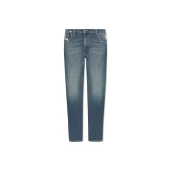 DIESEL 2019 D Strukt Straight Leg Jeans