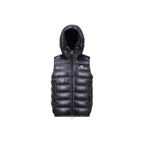 Moncler Barant Logo Patch Zip Up Gilet
