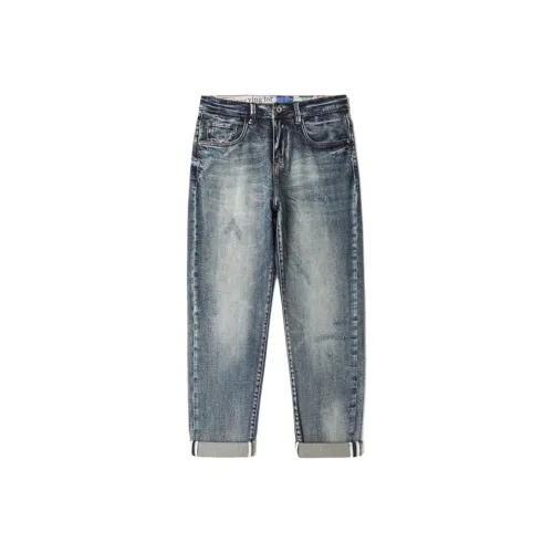 ankle-length denim jeans