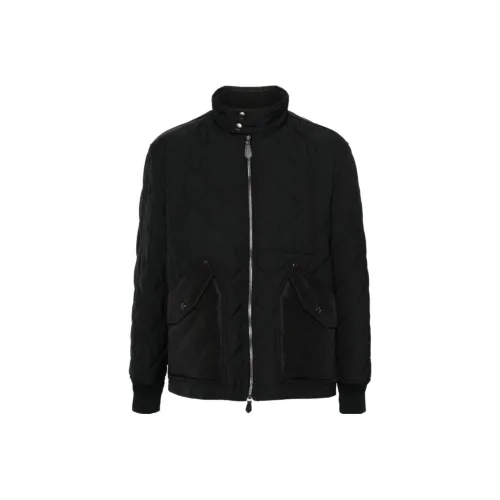 Burberry Long Sleeved Zipped Quilted Jacket