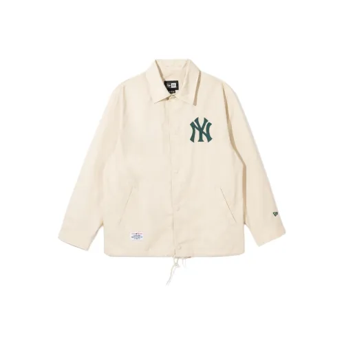 New Era X MLB SS24 Coach New York Yankees Jacket Ivory