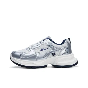 Warrior Lightweight Shock Absorbers Low Top Chunky Sneakers Women's