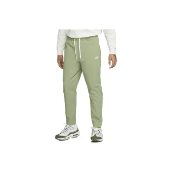 Nike Club Men's Woven Tapered Leg Pants