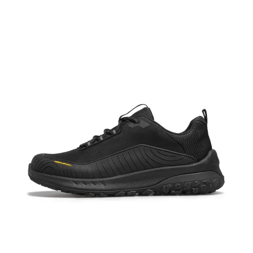 Desai Slip Resistant Low Top Casual Shoes Men's