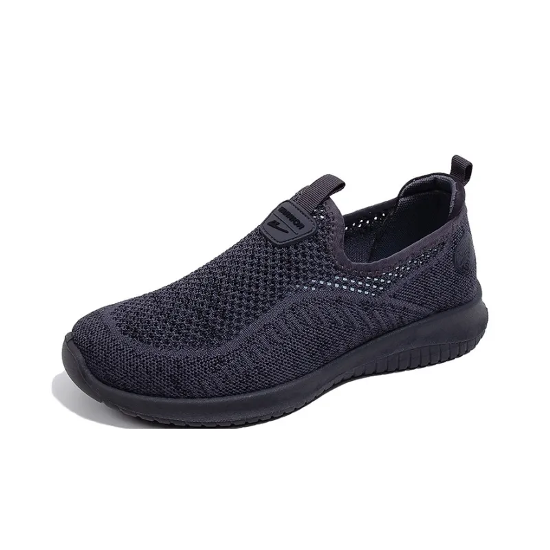 Warrior Elderly Shoes Wear resistant And Lightweight Low Top Casual Shoes Men's Dark Gray-1