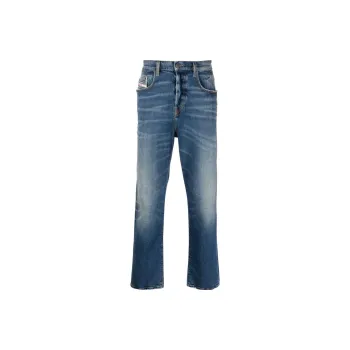 DIESEL 2020 D-Viker Straight-leg Jeans