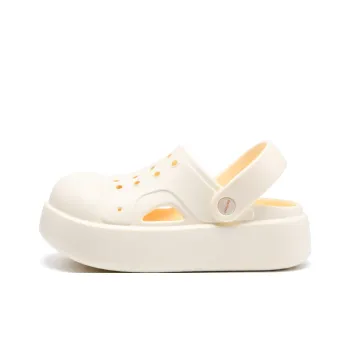 DAPHNE Clogs Women's