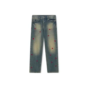 DICETINY Lipstick Embroidery Washed Jeans