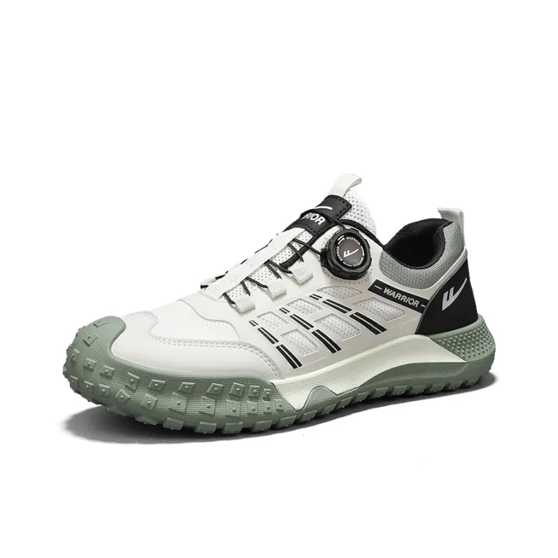 WARRIOR Hiking / Trekking Shoes Men Low Top Black-1