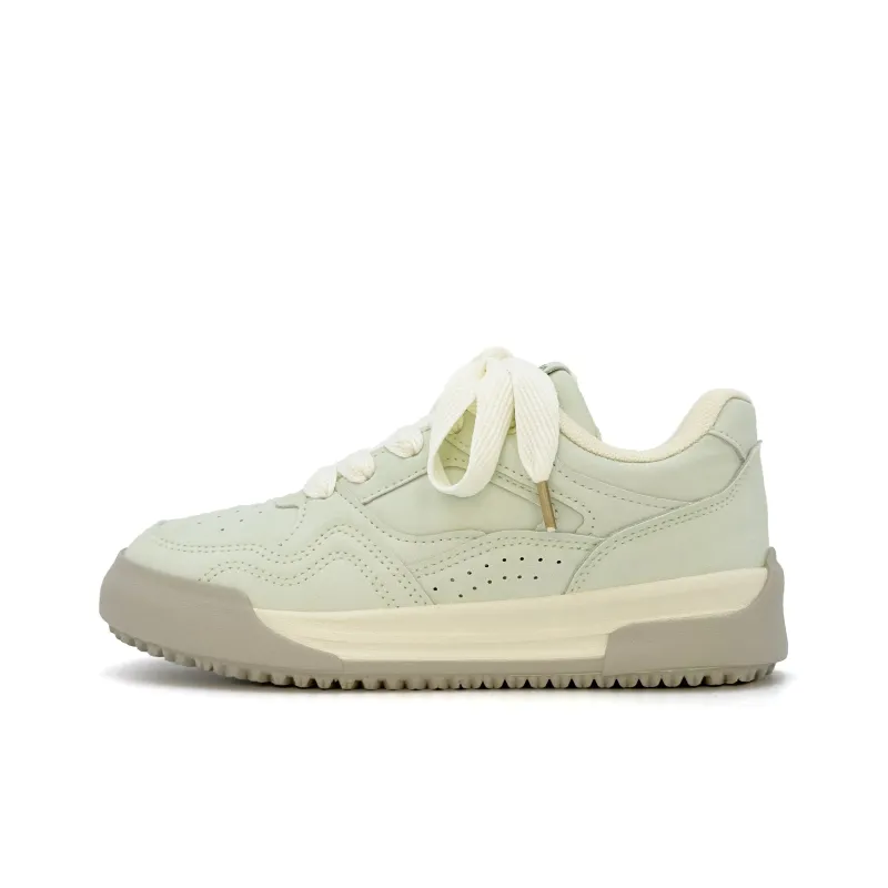 7 SEVFUN Low Top Skateboard Shoes Women's Box-1