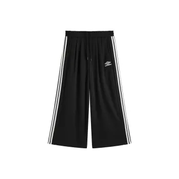 Umbro X PEACEBIRD MEN PEACEBIRD X Umbro Knitted Sweatpants Men Black
