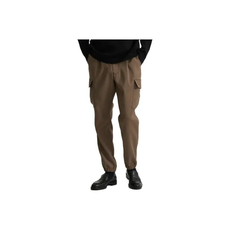 UNITED TOKYO Knitted Sweatpants Men-0
