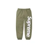 Light Olive/Light Olive