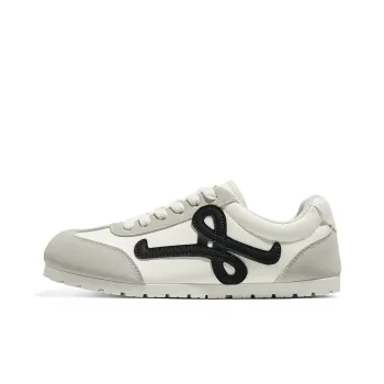 RENBEN Lightweight, Wear resistant, And Non slip Low Top Skateboard Shoes Women's