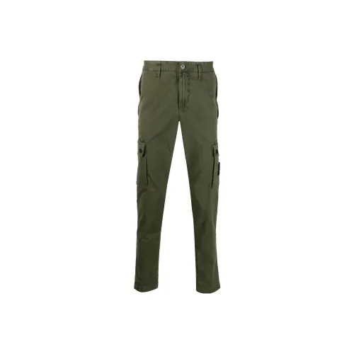 STONE ISLAND Casual Shorts Men Pink