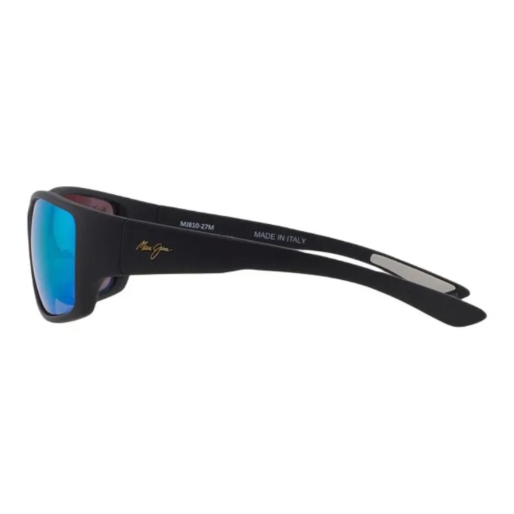 Vulcanized low-top trainers and rectangular frame sunglasses