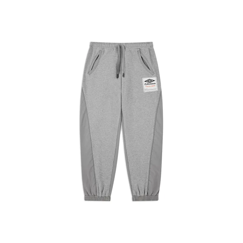 D antiodote X Umbro Knitted Sweatpants Unisex-7