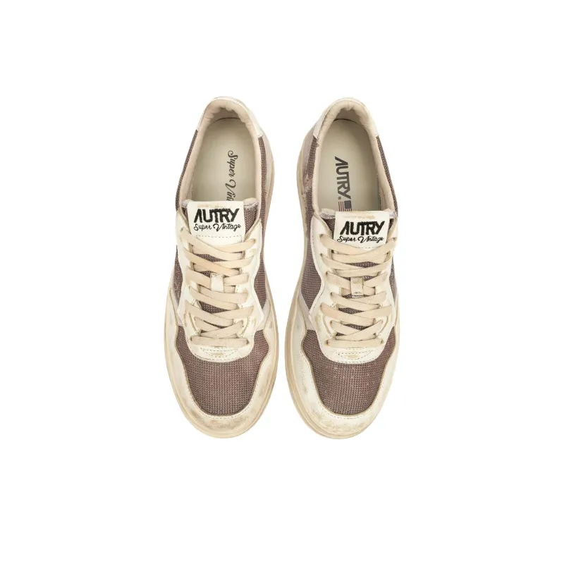 AUTRY Medalist Abrasion Resistant Low Top Skateboard Shoes Men's White Umber-2