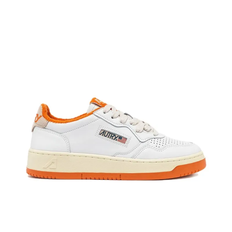 AUTRY Medalist Low Top Skateboard Shoes Women's White-1