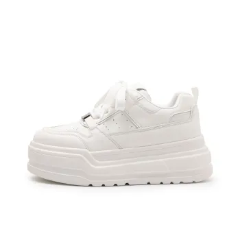 MOMGOG Abrasion Resistant Breathable Height Increasing Low Top Skateboard Shoes Women's White