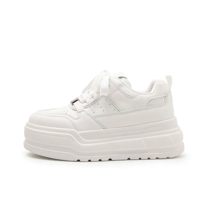 MOMGOG Abrasion Resistant Breathable Height Increasing Low Top Skateboard Shoes Women's White-0