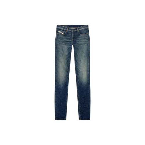 DIESEL 2019 D Strukt Straight Leg Jeans