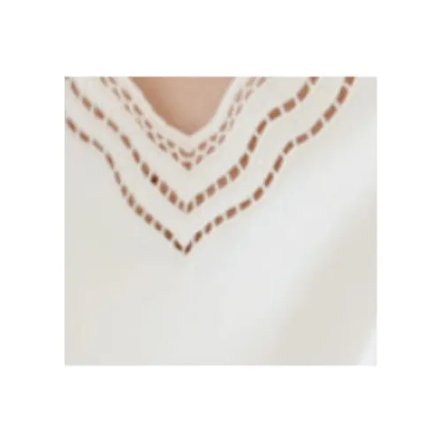 Mo Han Yi Mei Regular T Shirt Women's Ecru