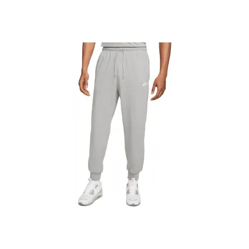 Nike Club Men's Knit Joggers