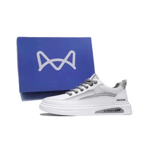 MIIOW Low Top Skateboard Shoes Men's