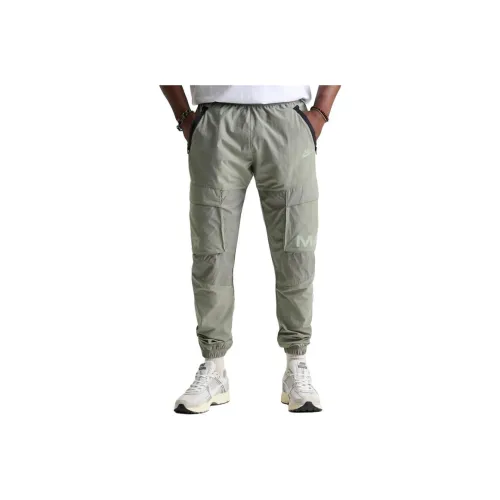 Nike Woven Cargo Trousers Cargo Pants Men's Gray