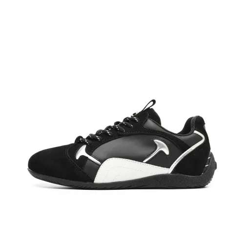 Hong Kong Meng Slip Resistant, Breathable, Lightweight Low Top Casual Shoes Unisex