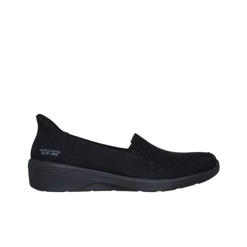 Skechers Arya Low Top Casual Shoes Women's Black-1