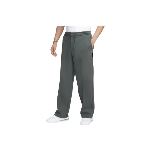 Nike Tech Men's Tailored Fleece Pants