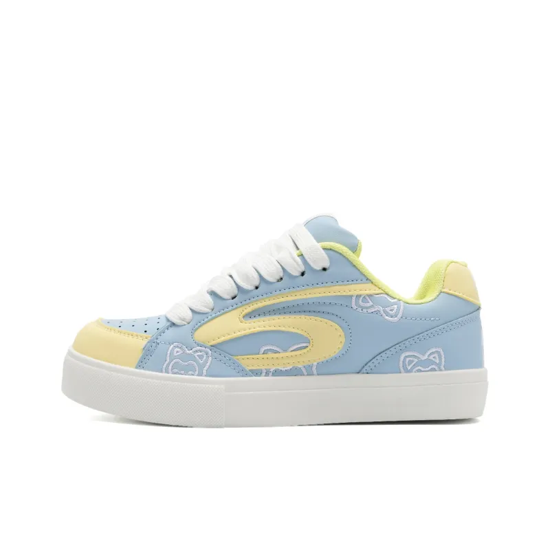 ALI THE FOX Slip Resistant Low Top Skateboard Shoes Unisex-1