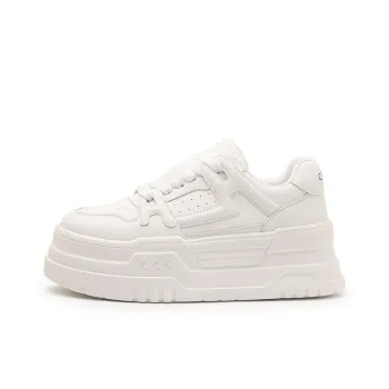 MOMGOG Abrasion Resistant Breathable Height Increasing Low Top Skateboard Shoes Women's White