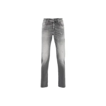 DIESEL 1979 Sleenker Skinny Distressed Jeans