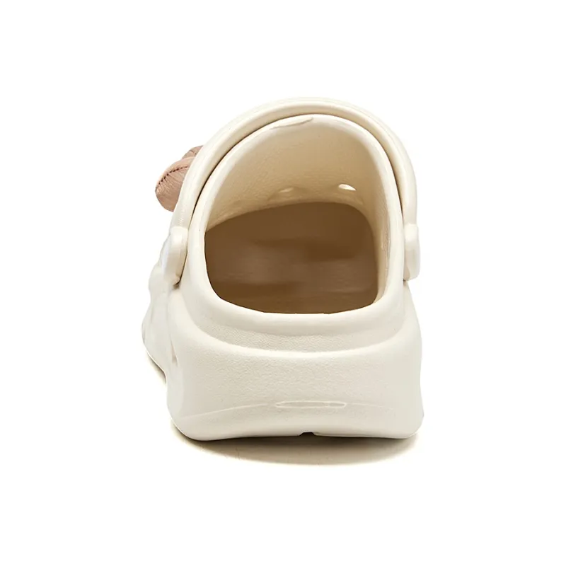 La Chapelle Clogs Women's-13