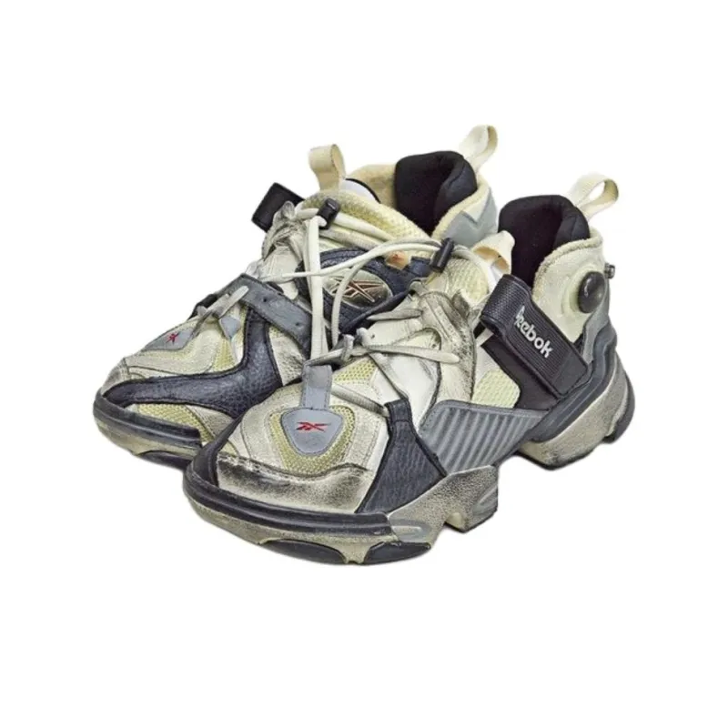 Vetements x Reebok Anti Slip Wear Resistant Low Top Casual Shoes Unisex Gray White-1
