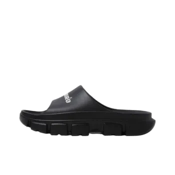 Umbro Slip Resistant Abrasion Resistant Slide Slippers Unisex Black