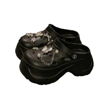 Mrs. Hui Slippers / Home Slippers