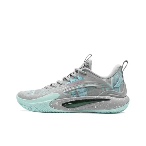 XTEP Wear resistant And Lightweight Low Top Torsion System Basketball Shoes Men's Gray Blue