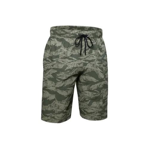 a Sensual Twist on Bermuda wide-leg shorts in Paris