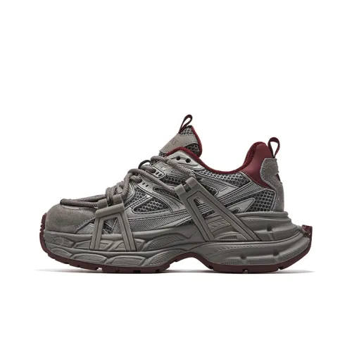 15 MINS Structure Ark Breathable Low Top Chunky Sneakers Women's